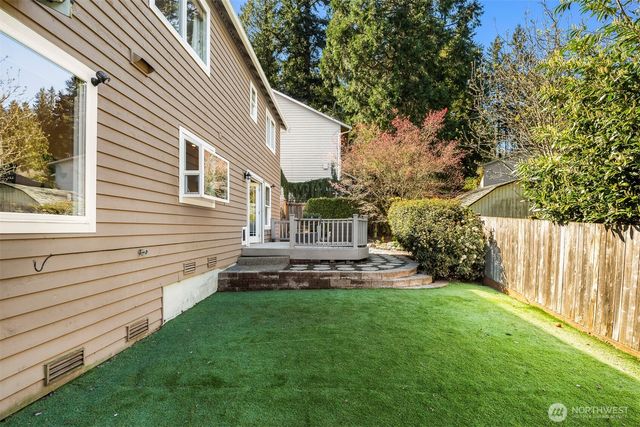 406 N 178th Lane, Shoreline, WA 98133