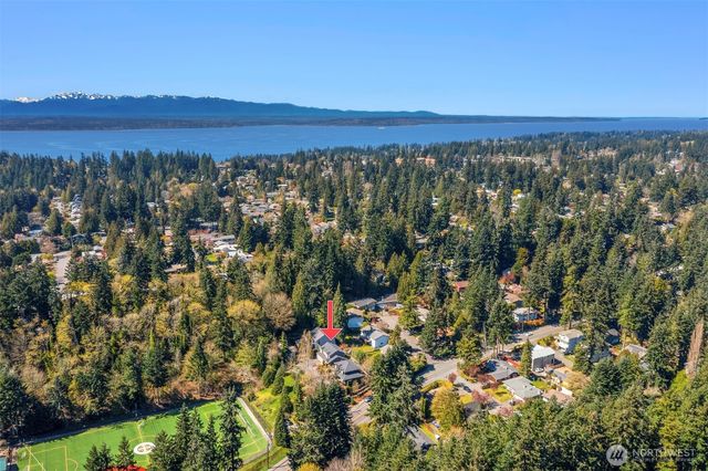 406 N 178th Lane, Shoreline, WA 98133