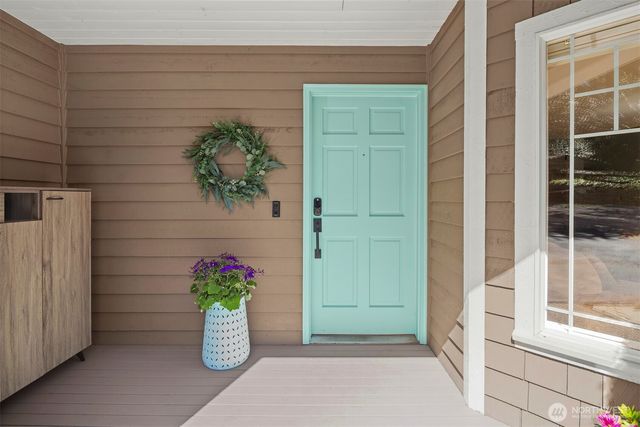 406 N 178th Lane, Shoreline, WA 98133