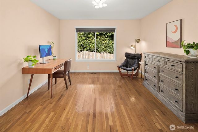 406 N 178th Lane, Shoreline, WA 98133