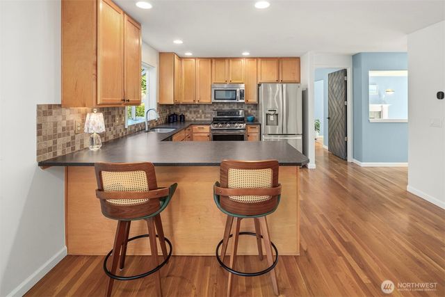 406 N 178th Lane, Shoreline, WA 98133