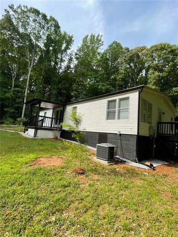 906 Jefferson River Road, Jefferson, GA 30549