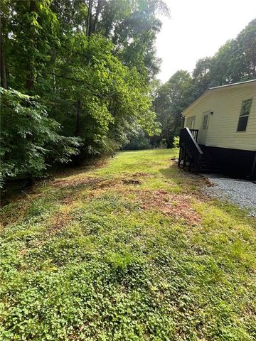 906 Jefferson River Road, Jefferson, GA 30549