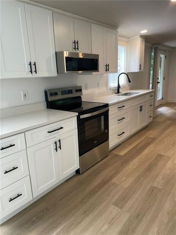 906 Jefferson River Road, Jefferson, GA 30549