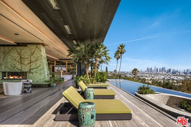 1851 N Stanley Avenue, Los Angeles, CA 90046