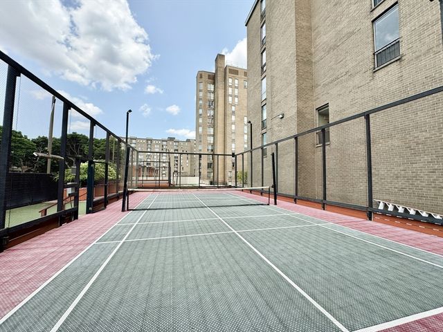 99 Pond Ave 400, Brookline, MA 02445