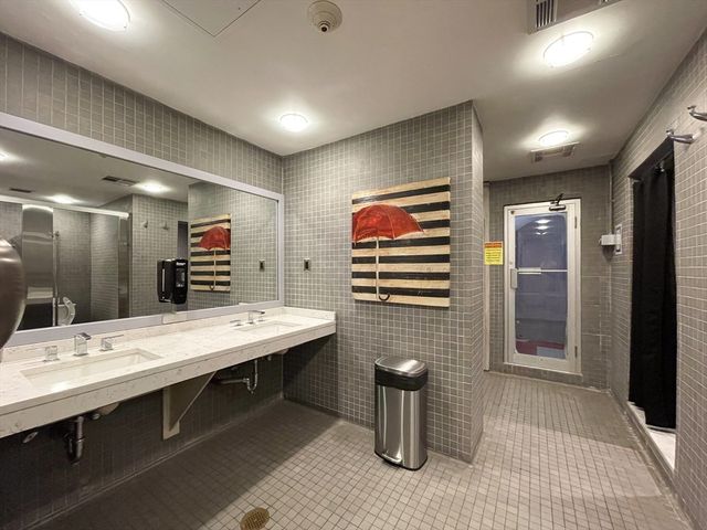 99 Pond Ave 400, Brookline, MA 02445