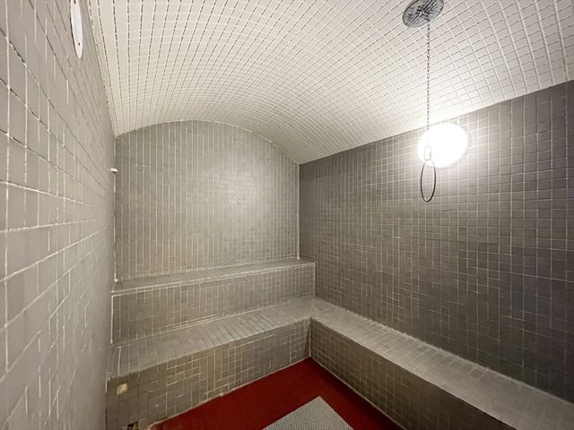 99 Pond Ave 400, Brookline, MA 02445