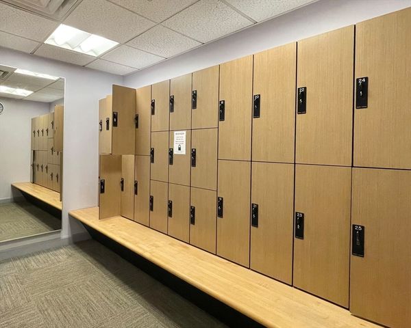 99 Pond Ave 400, Brookline, MA 02445