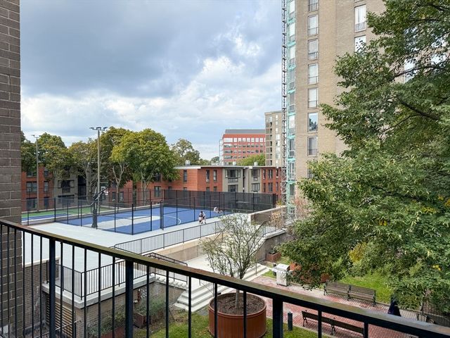 99 Pond Ave 400, Brookline, MA 02445