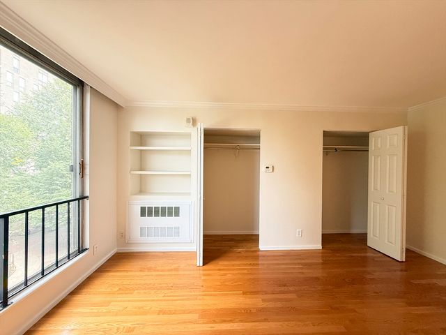 99 Pond Ave 400, Brookline, MA 02445