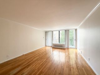 99 Pond Ave 400, Brookline, MA 02445