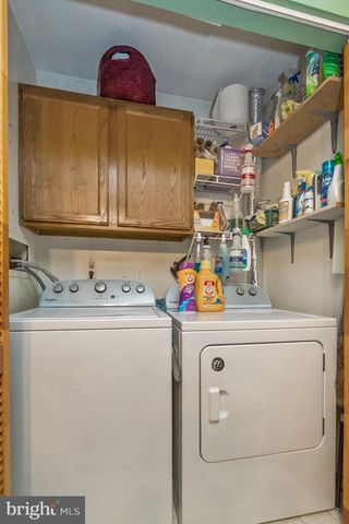 2275 IRMA DR, Allentown, PA 18109