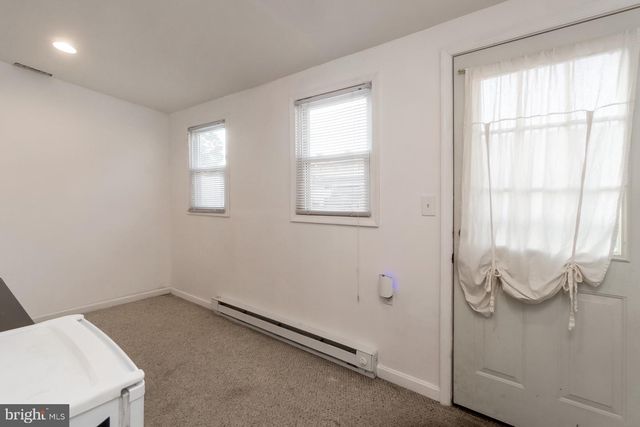 2275 IRMA DR, Allentown, PA 18109