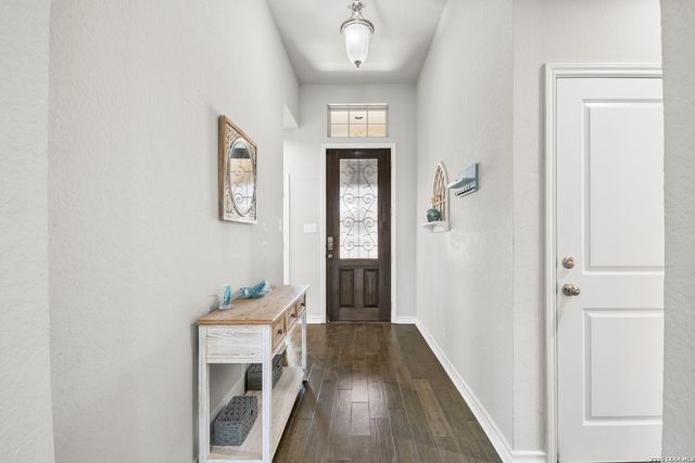 106 Dry Creek, Boerne, TX 78006