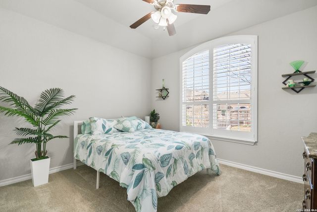 106 Dry Creek, Boerne, TX 78006