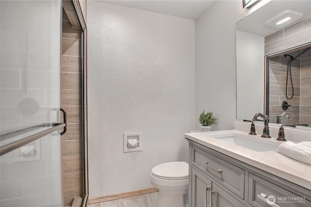 15611 SE 322nd Place, Auburn, WA 98092