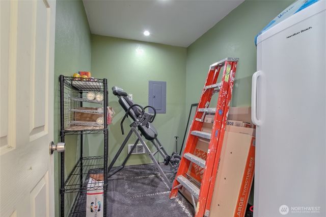 15611 SE 322nd Place, Auburn, WA 98092