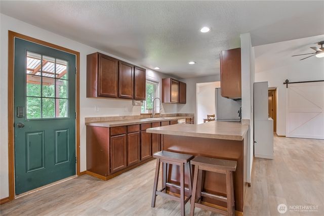15611 SE 322nd Place, Auburn, WA 98092