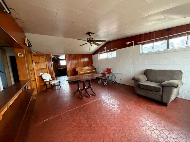 1208 W Church Street, Urbana, IL 61801