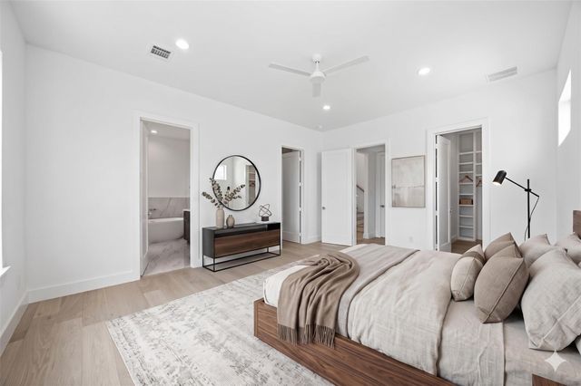 1110 Peden Street C, Houston, TX 77006