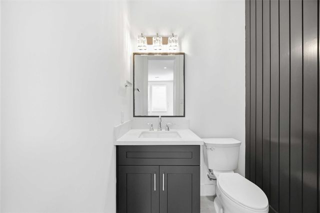 1110 Peden Street C, Houston, TX 77006