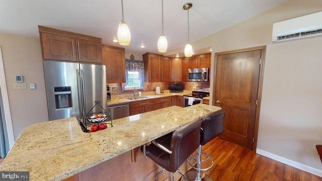 70 SLOPING VIEW DR, Du Bois, PA 15801