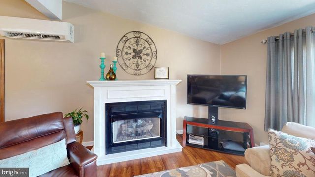 70 SLOPING VIEW DR, Du Bois, PA 15801