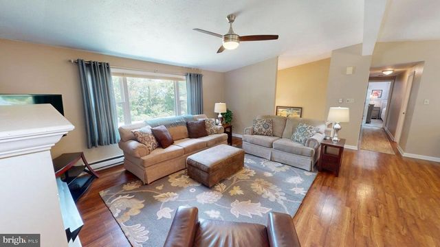 70 SLOPING VIEW DR, Du Bois, PA 15801