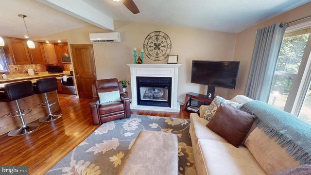 70 SLOPING VIEW DR, Du Bois, PA 15801