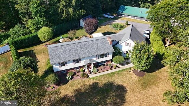 70 SLOPING VIEW DR, Du Bois, PA 15801