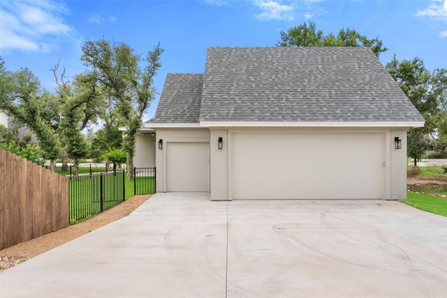 458 Heidi CIR, Salado, TX 76571