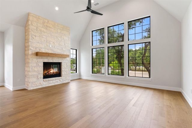 458 Heidi CIR, Salado, TX 76571