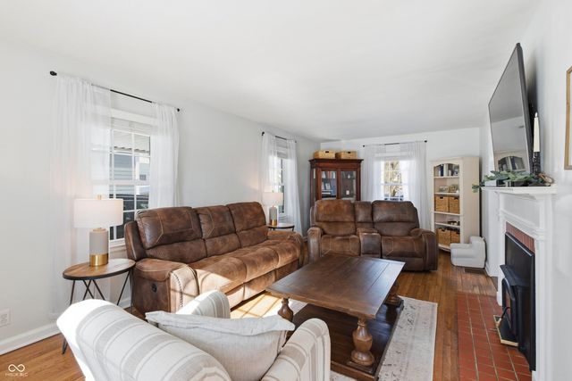 194 E Columbia Street, Danville, IN 46122