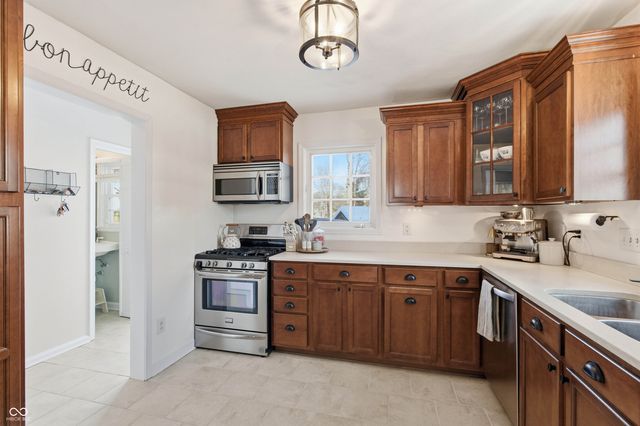 194 E Columbia Street, Danville, IN 46122