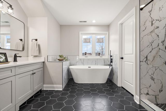 1243 Center Ross Road, Crown Point, IN 46307