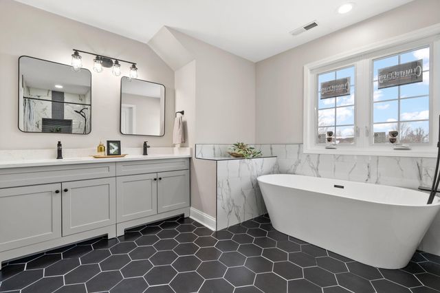 1243 Center Ross Road, Crown Point, IN 46307