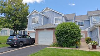 1052 Hinswood Drive, Darien, IL 60561