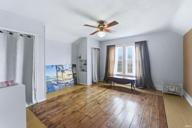 905 Crescent Avenue, Fort Wayne, FL 46805