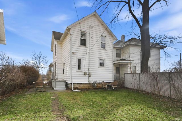 905 Crescent Avenue, Fort Wayne, FL 46805