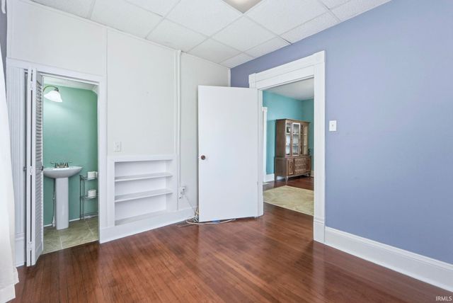 905 Crescent Avenue, Fort Wayne, FL 46805