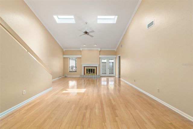 1927 SE 37TH COURT CIRCLE, Ocala, FL 34471