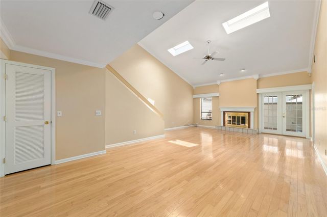 1927 SE 37TH COURT CIRCLE, Ocala, FL 34471