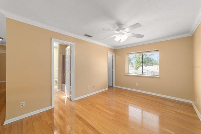 1927 SE 37TH COURT CIRCLE, Ocala, FL 34471