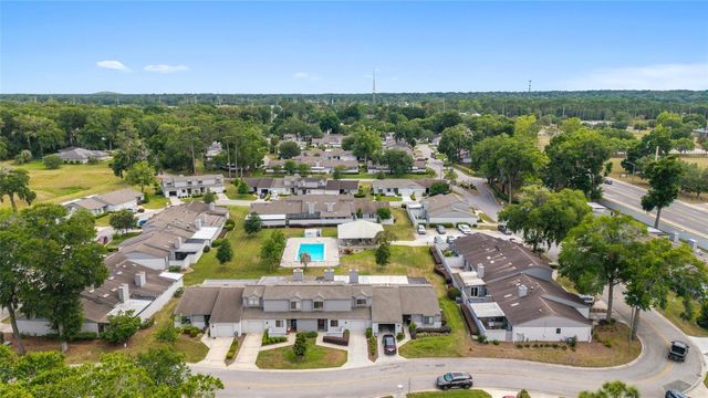 1927 SE 37TH COURT CIRCLE, Ocala, FL 34471