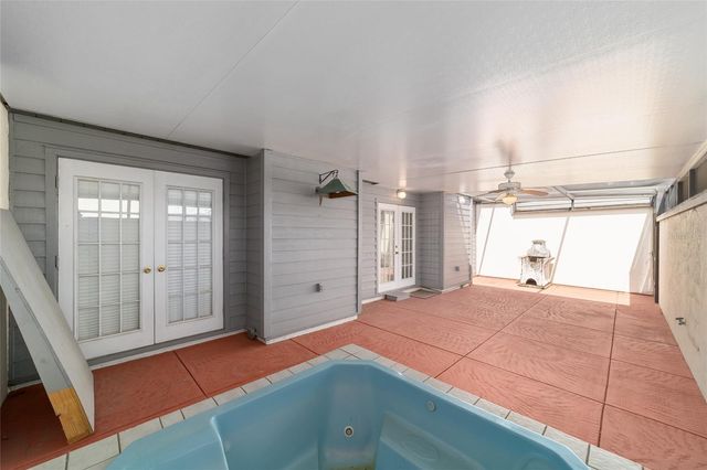 1927 SE 37TH COURT CIRCLE, Ocala, FL 34471