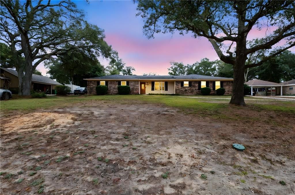 7366 Fir Drive, Saraland, AL 36571