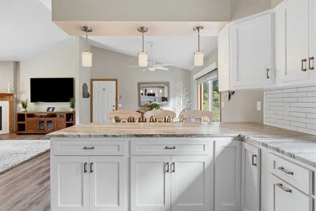 10862 Silver Lake Road, Green Oak Twp, MI 48178