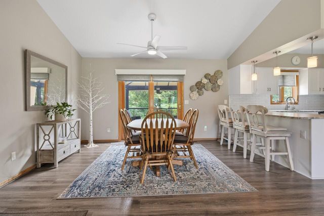 10862 Silver Lake Road, Green Oak Twp, MI 48178
