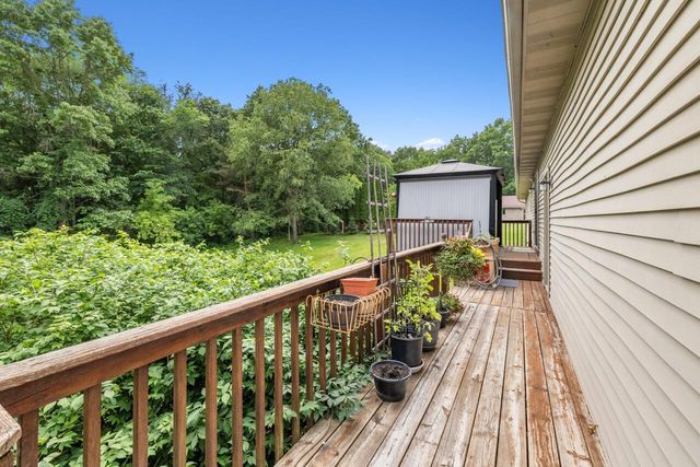 10862 Silver Lake Road, Green Oak Twp, MI 48178